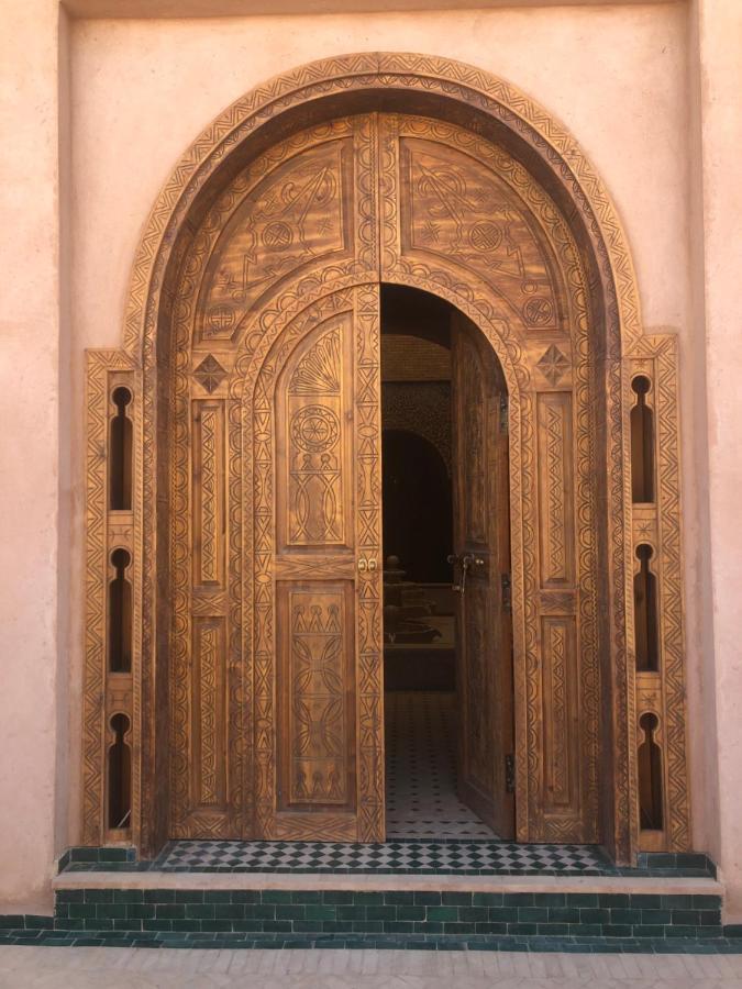 Desert Villa Boutique Hotel メルズーガ エクステリア 写真